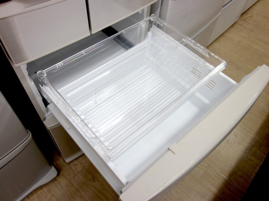 Panasonic(パナソニック)の411L 5ドア冷蔵庫「NR-E412V-N」をご紹介