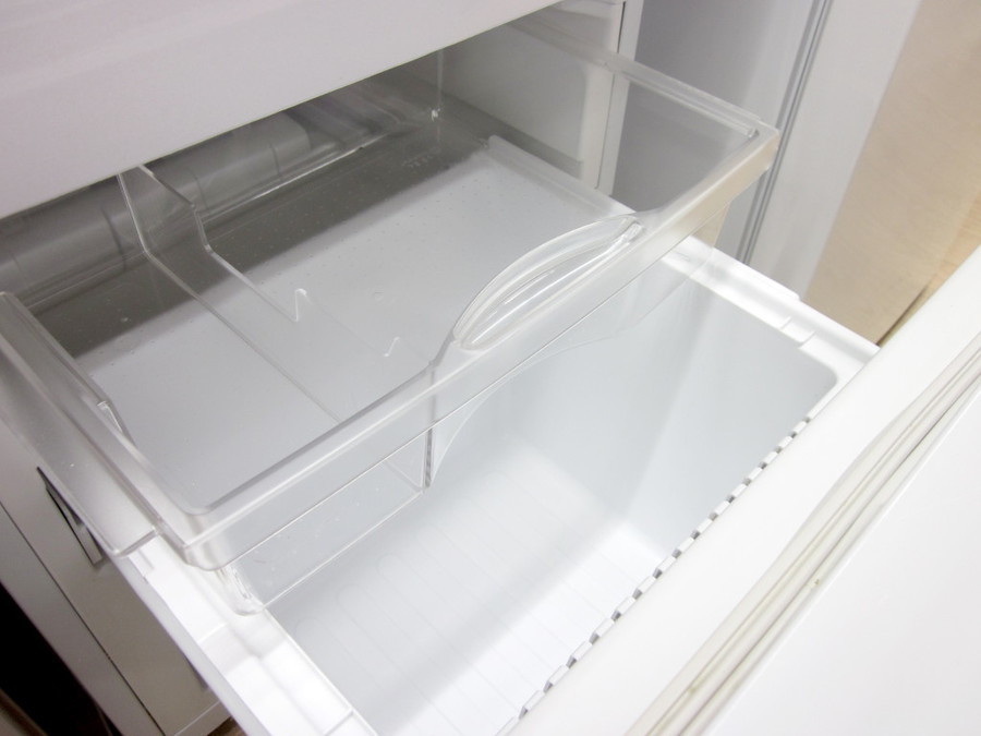 Haier(ハイアール)の138L 2ドア冷蔵庫 2015年製「JR-N140H」｜2019年12