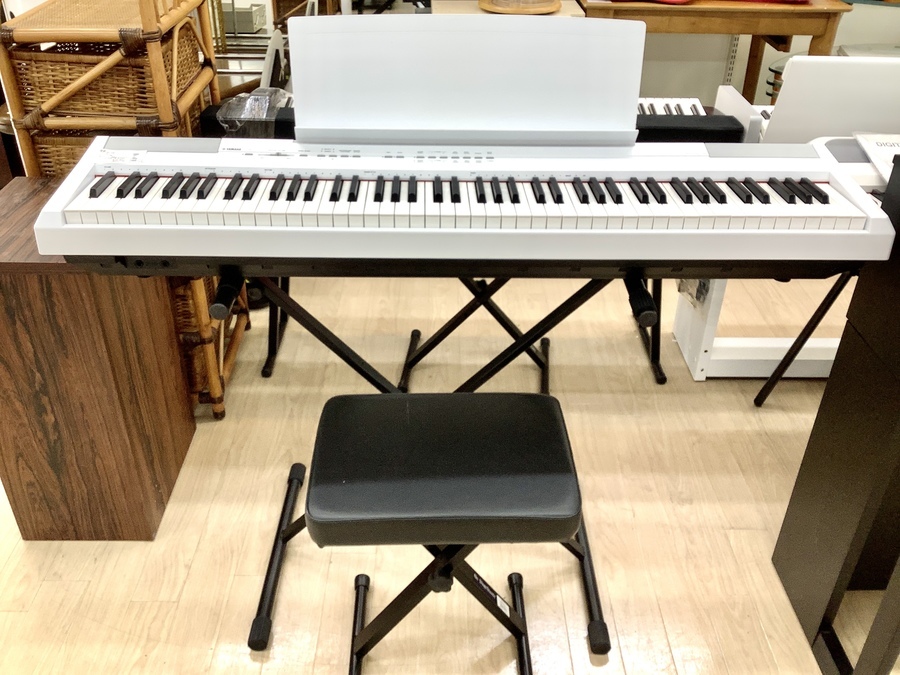 ヤマハ　電子ピアノ　P-105　YAMAHA　ホワイト ヤマハ | P-105 - Pシリーズ - 概要