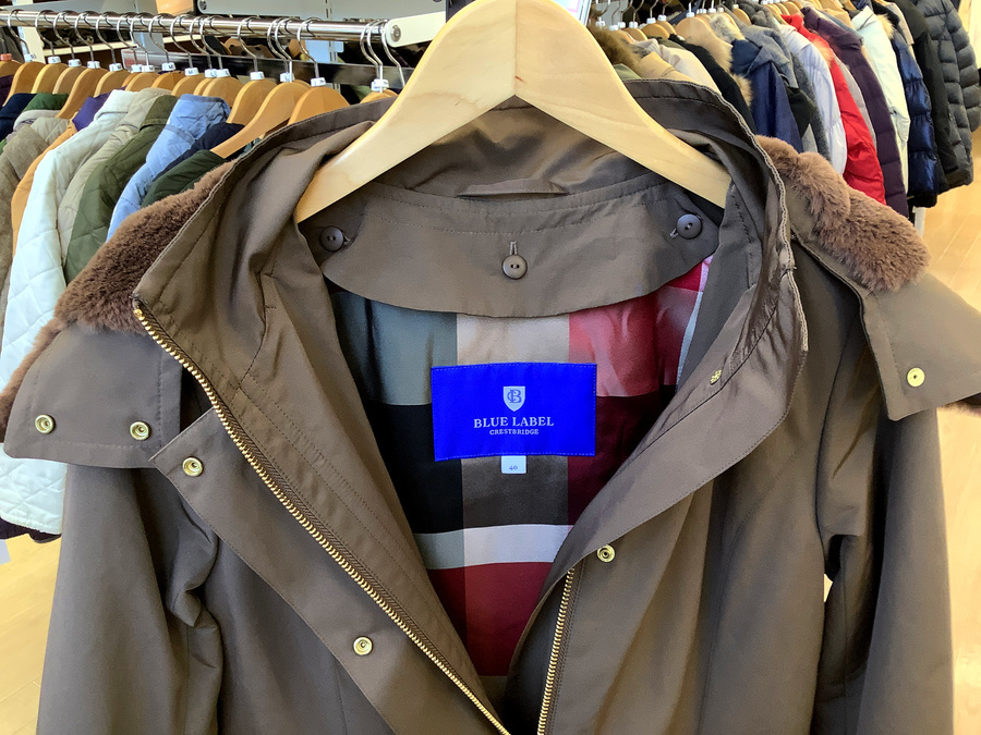 BLUE LABEL CRESTBRIDGE(ブルーレーベルクレストブリッジ)の