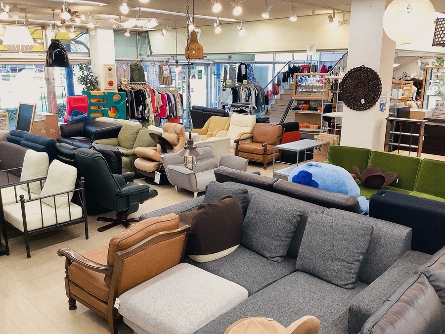 KEYUCA/ケユカ】2.5人掛けレザーソファー が入荷いたしました｜2022年