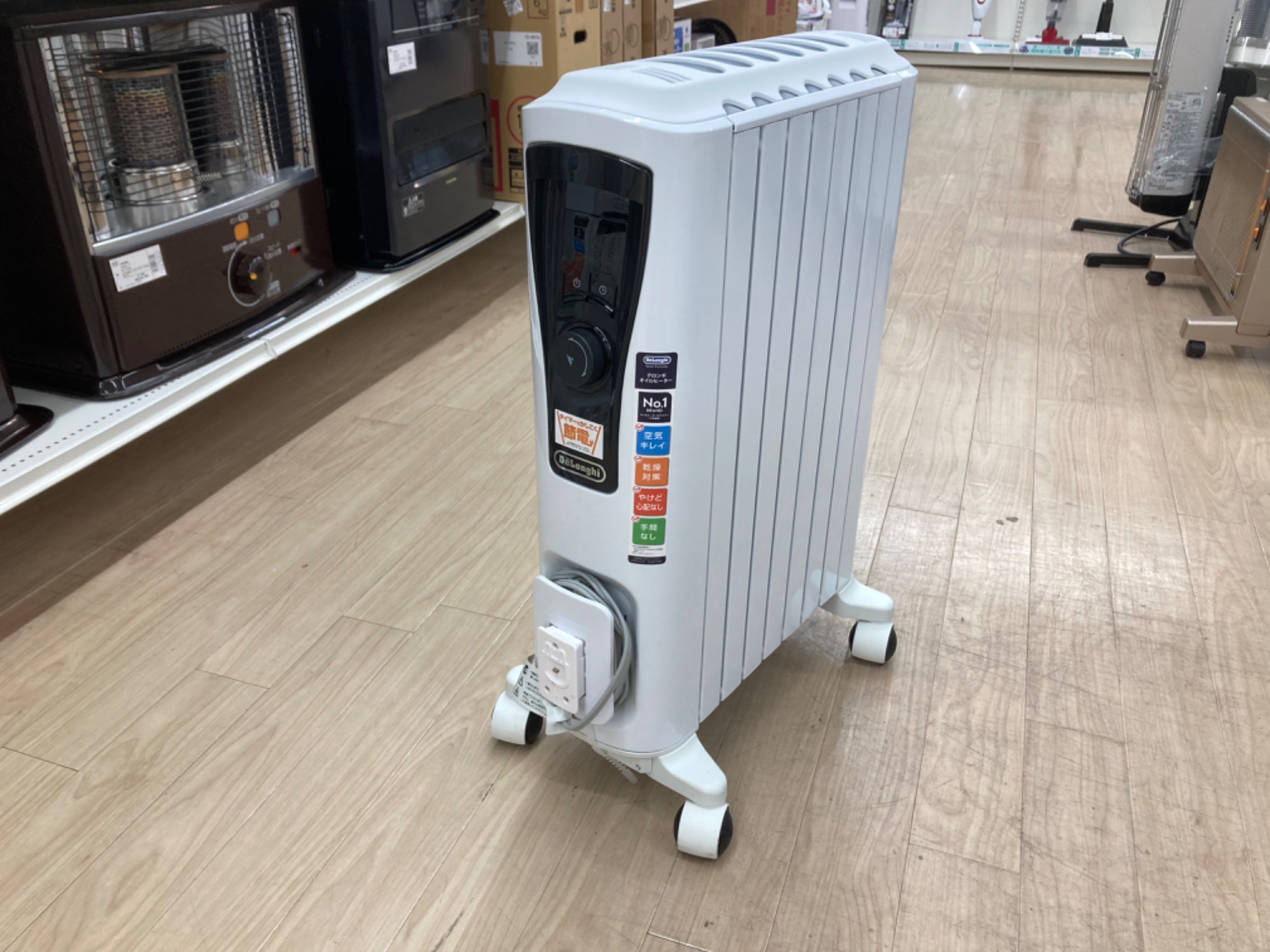 DeLonghi / デロンギ】ユニカルド オイルヒーター 《RHJ65L0712》が