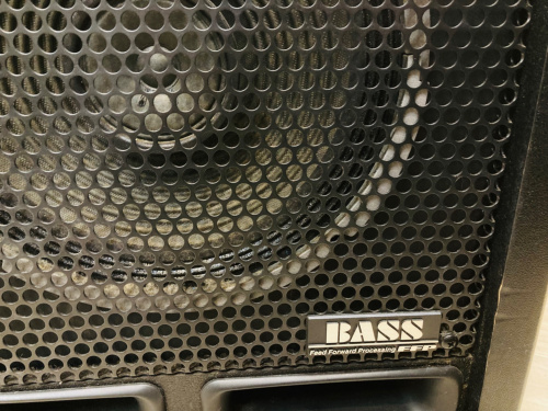 ROLAND / ローランド】ベースアンプ《CB-60XL》が入荷いたしました