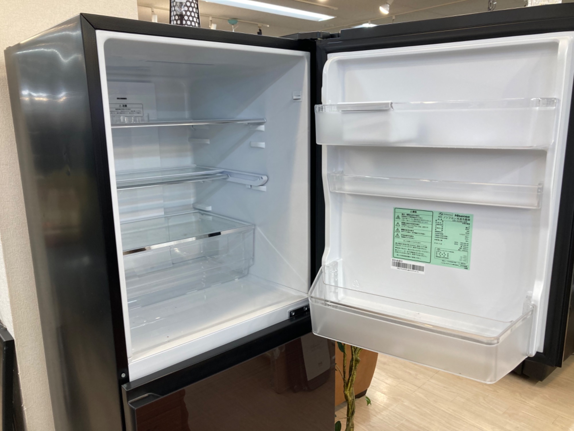 Hisense/ハイセンス】282L 3ドア冷蔵庫《2020年製》 が入荷いたしまし