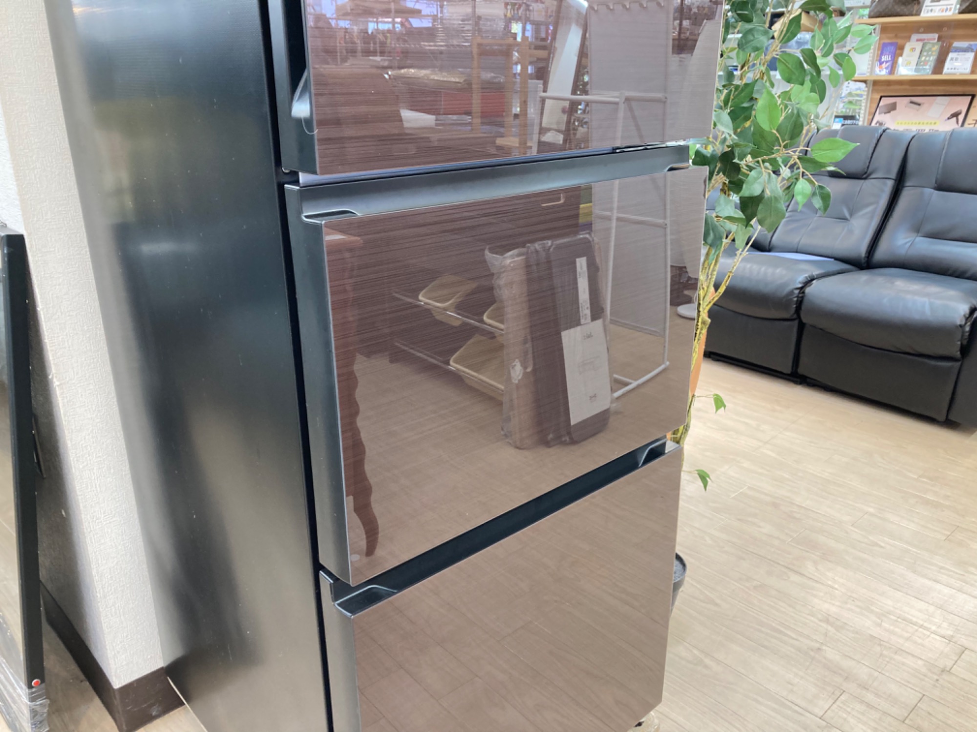 Hisense/ハイセンス】282L 3ドア冷蔵庫《2020年製》 が入荷いたしまし