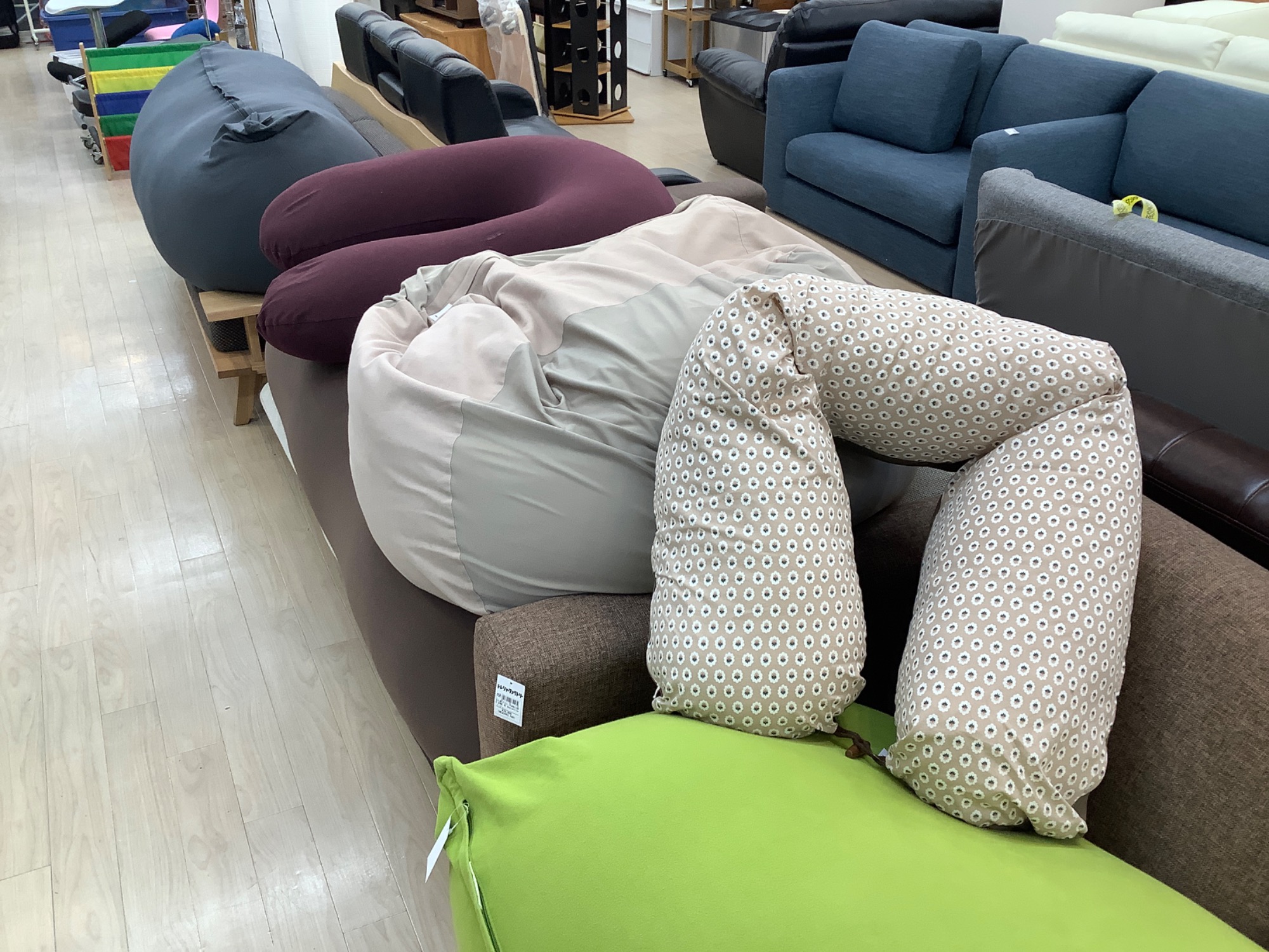 Yogibo 美品 Yogibo mini(ヨギボーミニ) 【パープル】 | 茨城県境町 | ふるさと納税