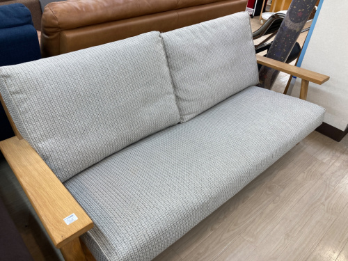 【トレファク名古屋徳重】FUNITURE DOMEの3人掛けソファーのご紹介！ ファニチャードーム】木枠3人掛けソファー が入荷いたしました