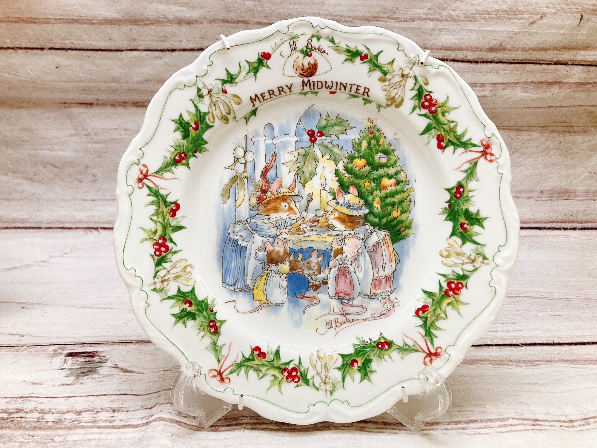   ロイヤルドルトン ブランベリーヘッジ プレート 3枚 ROYAL DOLTON/ロイヤルドルトン】のプレート ”ブランベリーヘッジ” が