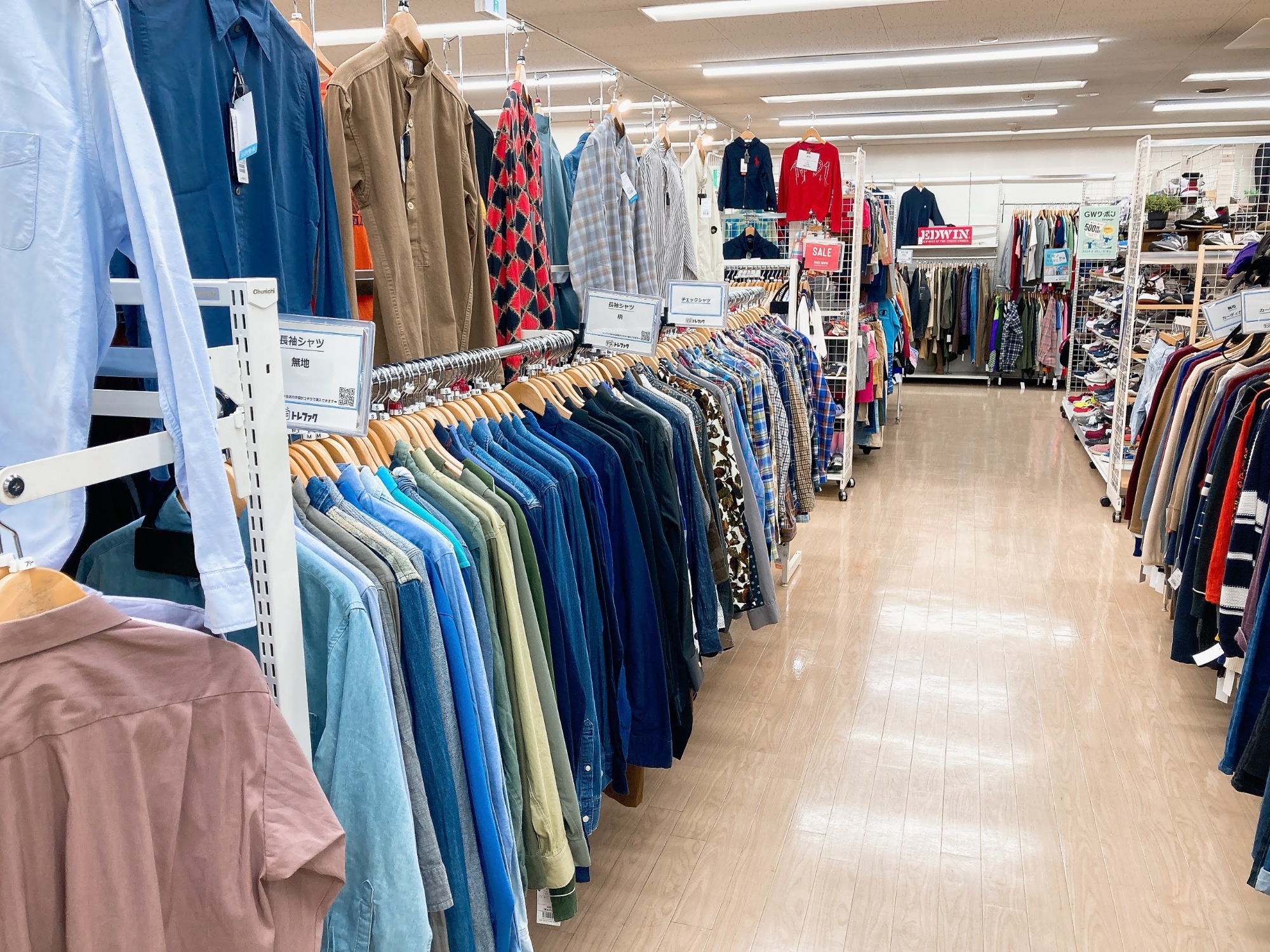 loulou willoughby/ルル ウィルビー】花柄スカート が入荷いたしました