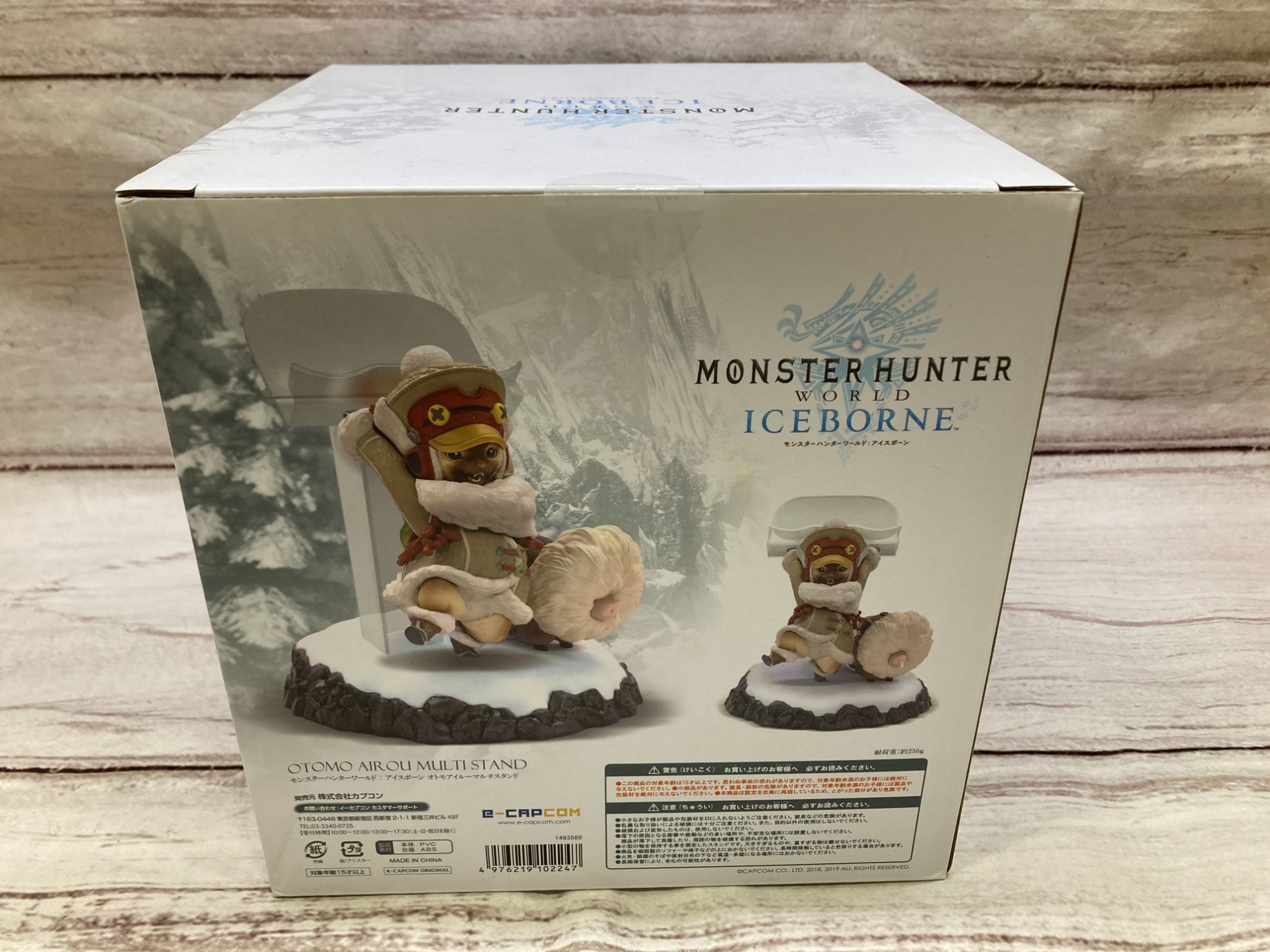 激レアモンスターハンターワールド　 アイスボーン　オトモアイルー　マルチスタンド □PS4のショーケース内でイーカプコン限定グッズ「オトモ