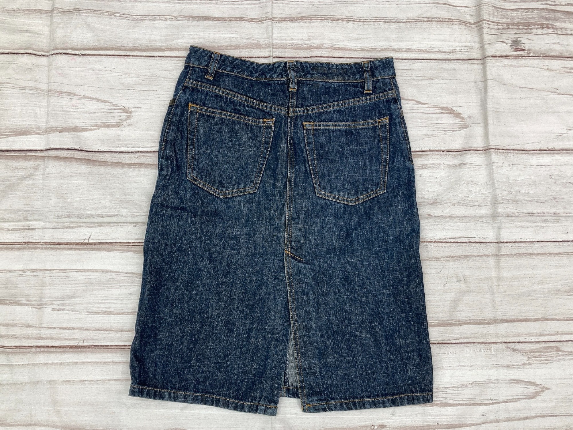 くらしを楽しむアイテム miu miu が入荷いたしました ミュウミュウ】デニムスカート / スカート