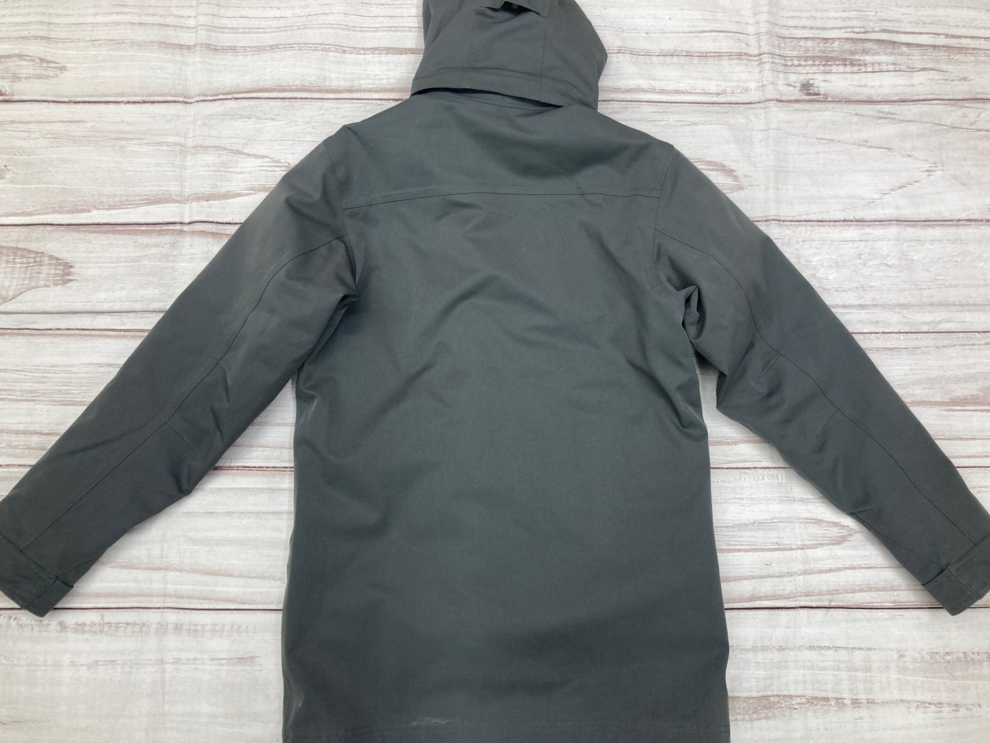 Patagonia / パタゴニア 】ダウンジャケット をご紹介いたします