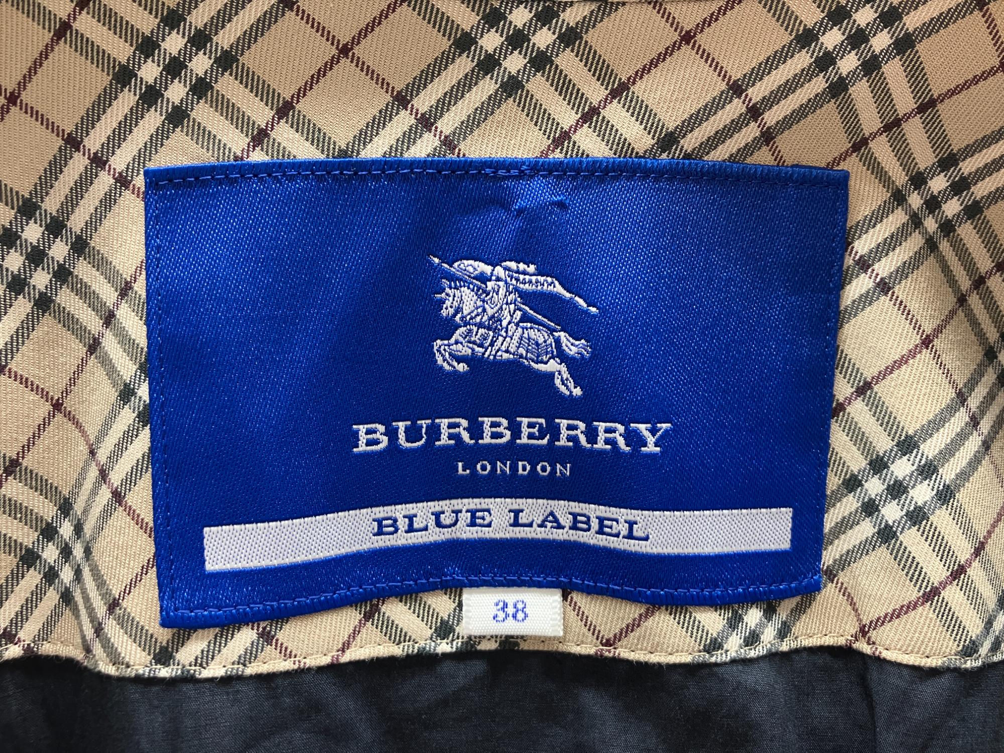 BURBERRY BLUE LABEL / バーバリーブルーレーベル】 コート が入荷致し