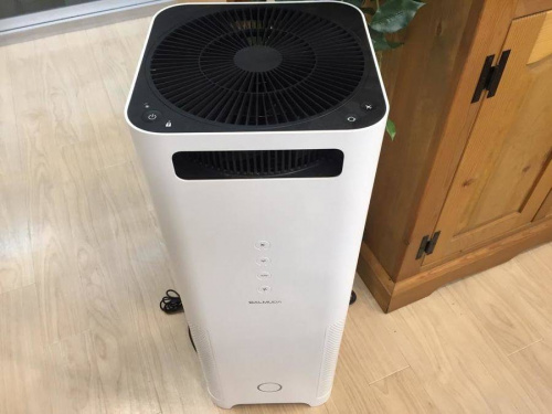 空気清浄機のBALMUDA