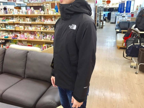 ジャケットのマウンテンパーカー