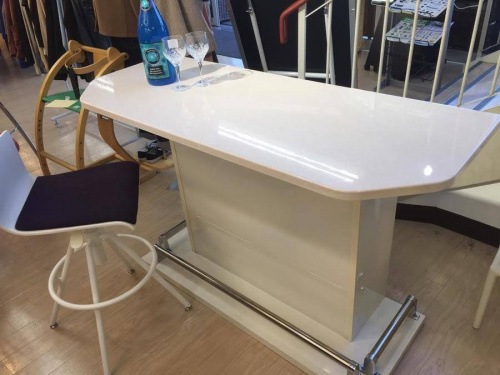 家具・インテリアのカウンター