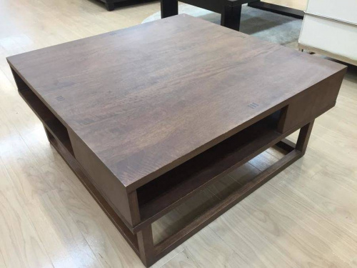 家具・インテリアのテーブル