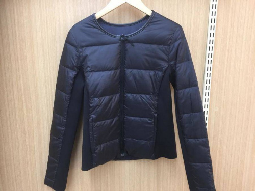 レディースファッションのジャケット