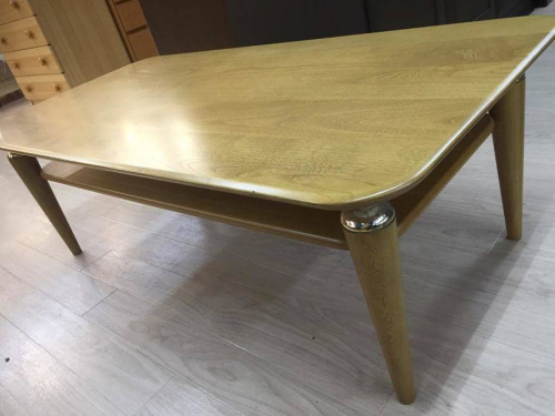 家具・インテリアのセンターテーブル