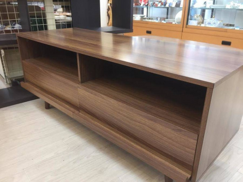 家具・インテリアのAVボード