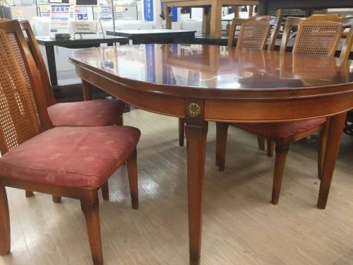 ダイニングセットのKOSUGA