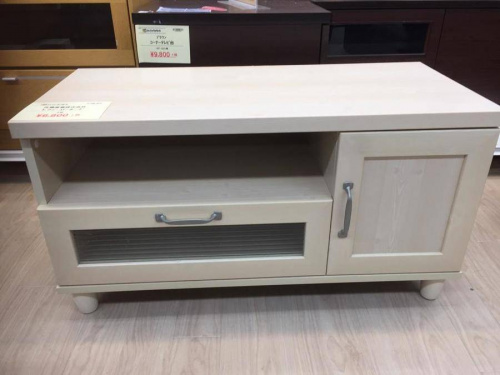 ローボードの新生活