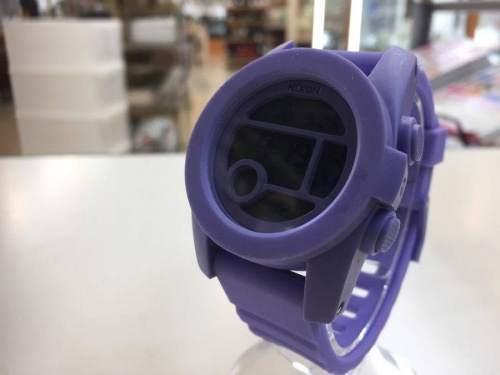 ニクソン（NIXON）のお買い得