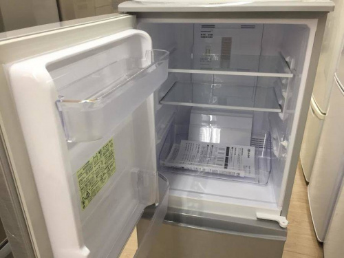 冷蔵庫のSHARP