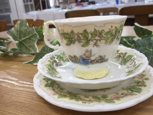 キッチン雑貨の洋食器