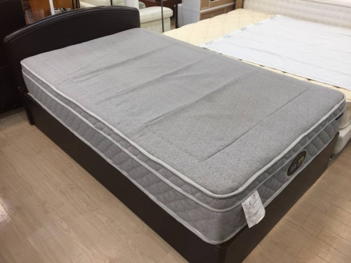 家具・インテリアのベッド