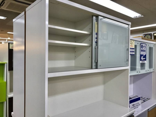 食器棚の中古家具　名古屋
