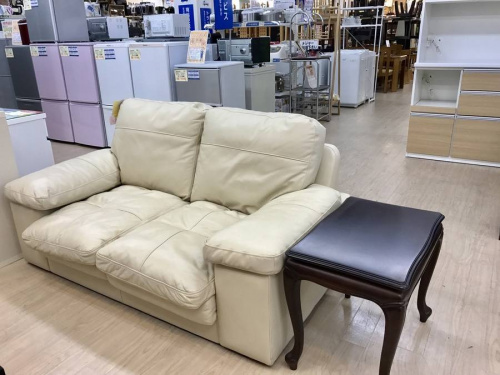 家具・インテリアのテーブル