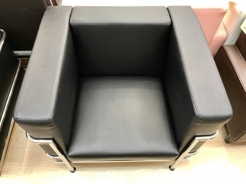 Le Corbusierの中古家具　名古屋