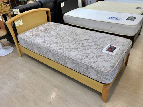 家具・インテリアのベッド