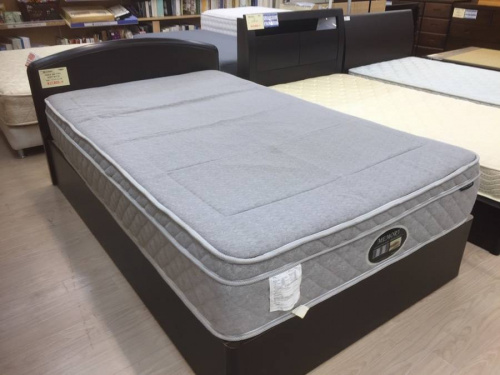 家具・インテリアのベッド