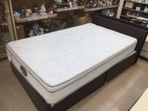 家具・インテリアのベッド