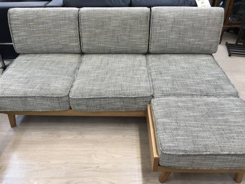 ソファーのウニコ（UNICO）