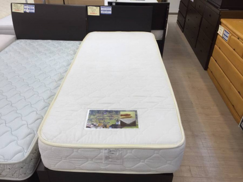 ベッドのニトリ