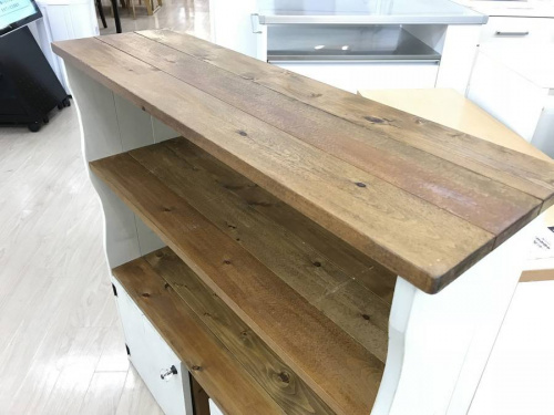 カップボードのラック