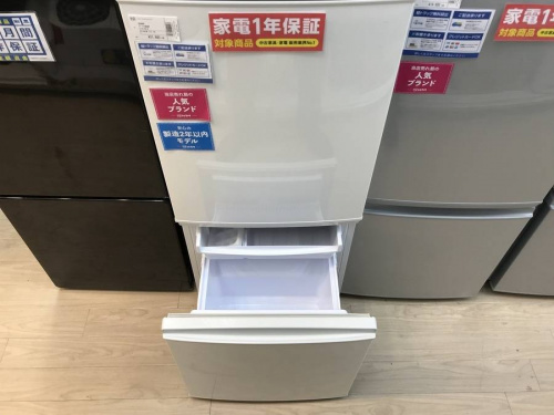 2ドア冷蔵庫のSHARP
