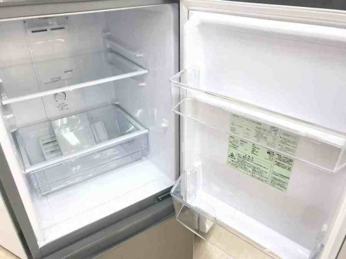 冷蔵庫の2ドア冷蔵庫