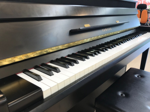 ピアノのYAMAHA
