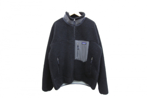 トップスのジャケット