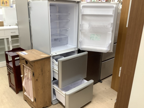 6ドア冷蔵庫のSHARP