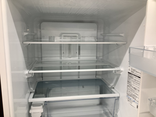 冷蔵庫の3ドア冷蔵庫