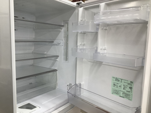 冷蔵庫の5ドア冷蔵庫