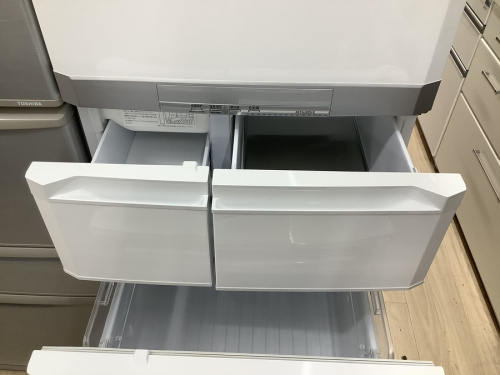 5ドア冷蔵庫のMITSUBISHI