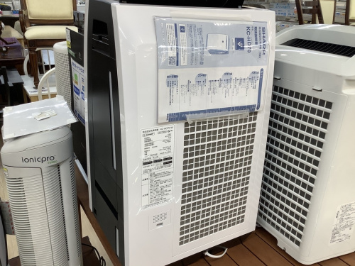 SHARP 空気清浄機 KC-HD70-W 2019年製 プラズマクラスター除加湿空気清浄機＜KC-HD70＞を発売