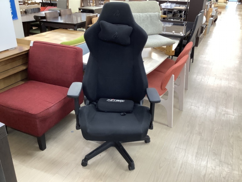 生活家具のイス