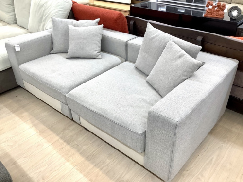 生活家具のソファー